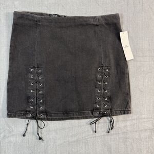 NWT BDG Urban Outfitters Lace Up Bungee Mini Skirt Black Denim S Cyber-Y2K